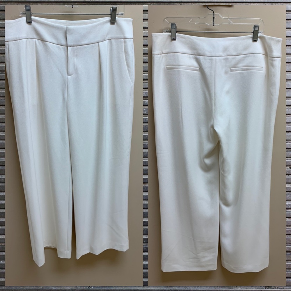 🌹Classy Ivory Lined Pants🌹